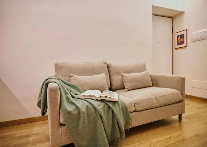 Hostmate - - Farini's Charm - Isola Lejlighed