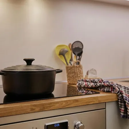 Hostmate - - Farini's Charm - Isola Apartamento *